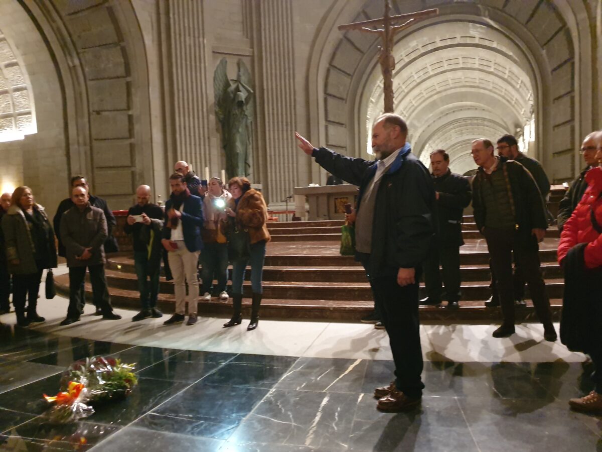 Franco no está, pero el franquismo sigue en el Valle de los Caídos