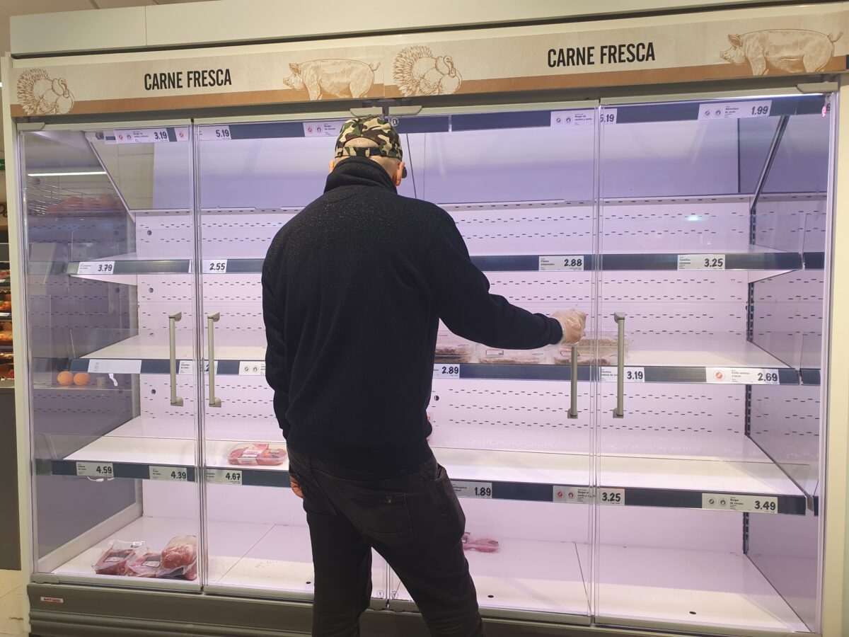 Diario del coronavirus (5): Bailes palaciegos en el supermercado