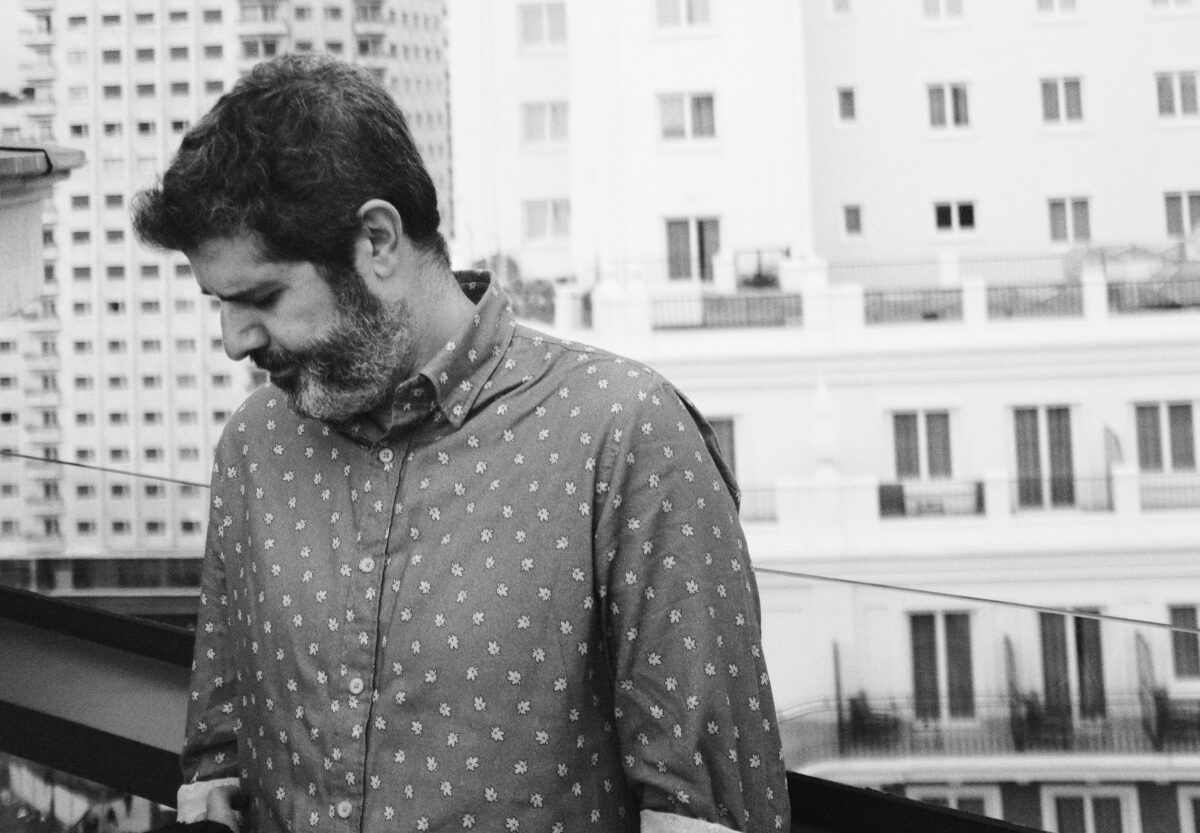 Élites ocultas urden un complot (en una novela) para resucitar a Franco